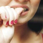 Unhas encheu de Bolinhas, Descascou? Saiba o que Fazer